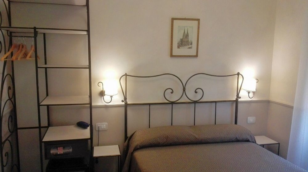 Residenza Cavallini Affittacamere Roma